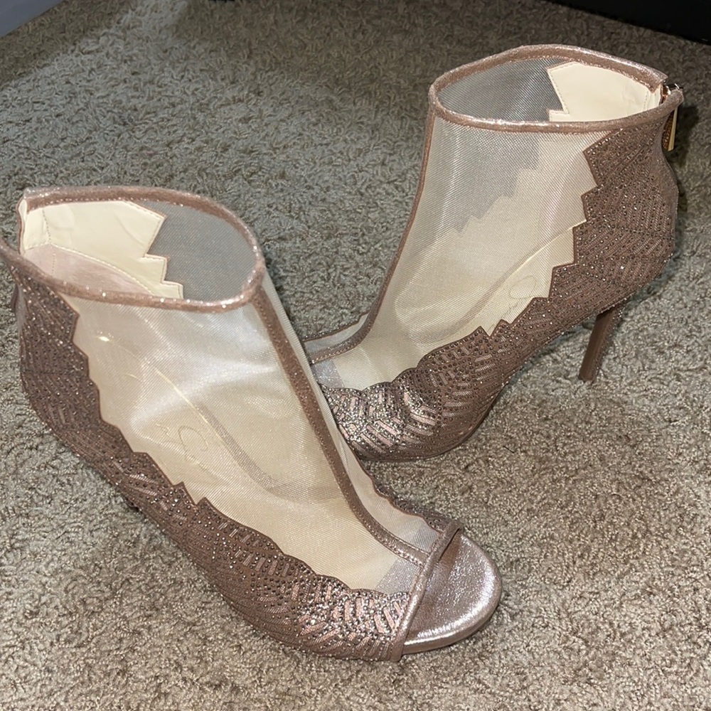 Jessica Simpson heels